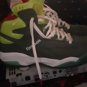 Reebok X-Mas Shaqs